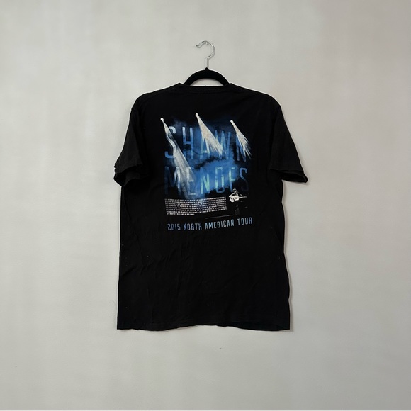 SHAWN MENDES 2015 OFFICIAL tour shirt - Picture 2 of 2